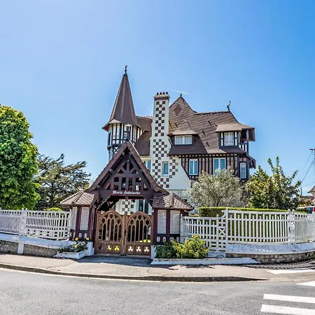 Marie Antoinette-1 By Interhome Apartament *