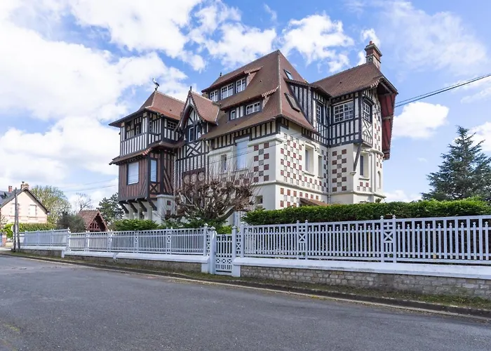 Lejlighed Marie Antoinette-1 By Interhome *