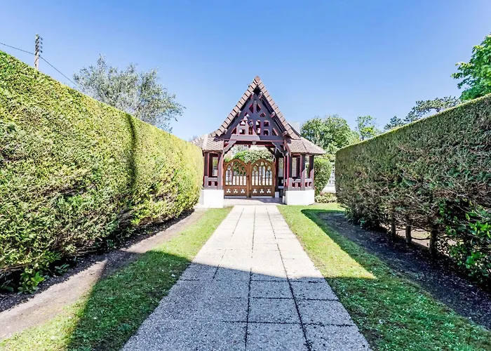 Marie Antoinette-1 By Interhome * カブール